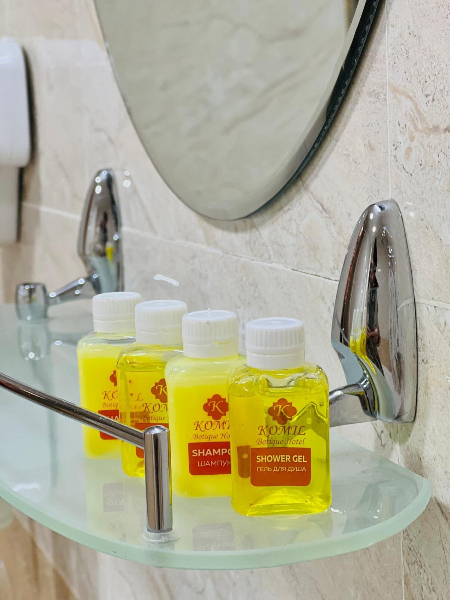 Komil Bukhara Boutique Hotel Luaran gambar